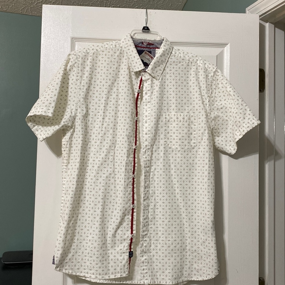 Across The Pond Mens button up XL